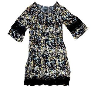 Scoop NYC 3/4 Sleeve above knee lace accents Black Floral Dress